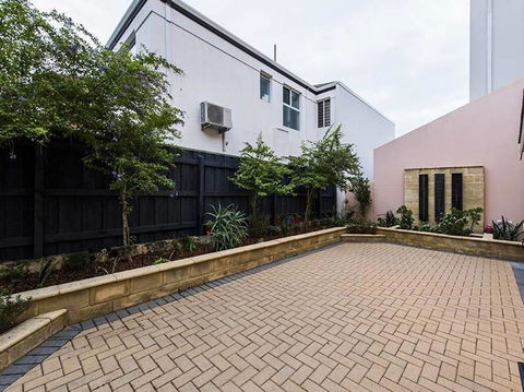 Highgate Modern Home (4 Mins To Perth City) - Mackay Tourism 20