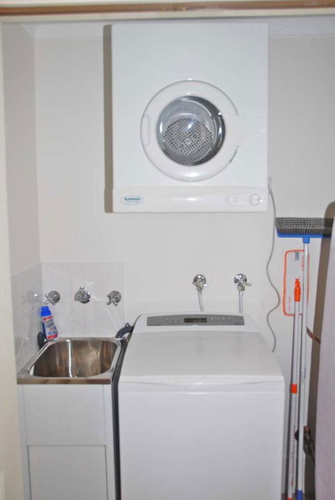 Arcus Apartment - Mackay Tourism 11