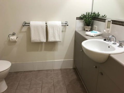 Arcus Apartment - Mackay Tourism 15
