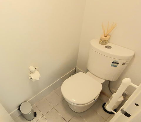 Sandcastles Beachfront Luxury Retreat Apartment - Mackay Tourism 18
