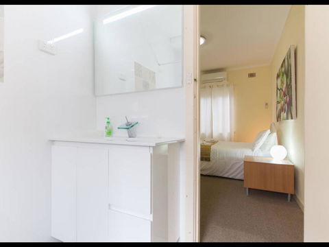 Broadway Apartments - Mackay Tourism 39