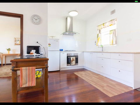 Broadway Apartments - Mackay Tourism 44