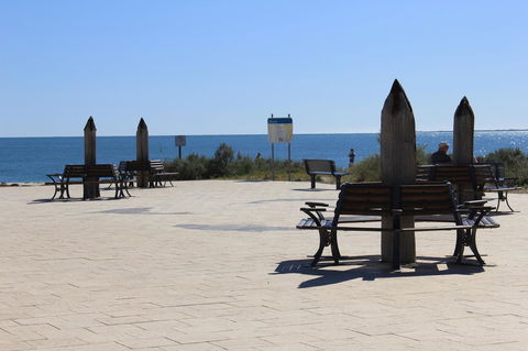 Jurien Beachfront Holiday Units - Mackay Tourism 35