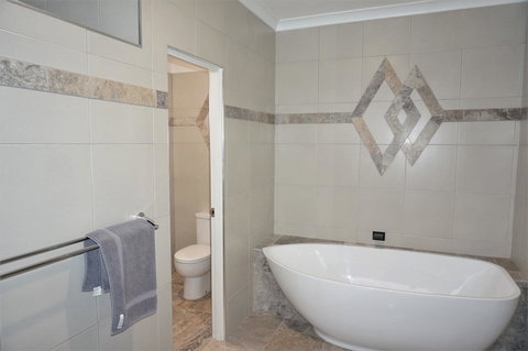 27 Corella Court - Mackay Tourism 22