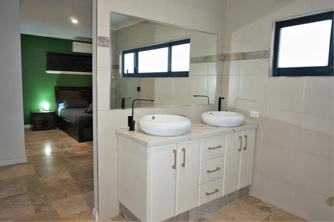 27 Corella Court - Mackay Tourism 21