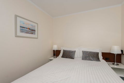 Trinity On Hampden - Mackay Tourism 11