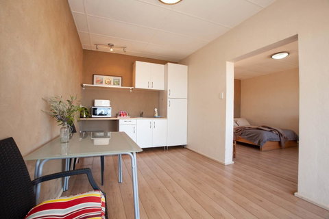 EUCLA MOTOR HOTEL - Mackay Tourism 14