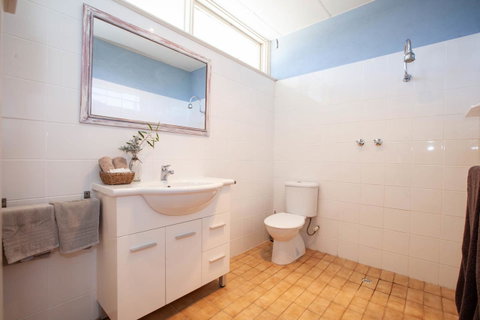 EUCLA MOTOR HOTEL - Mackay Tourism 13