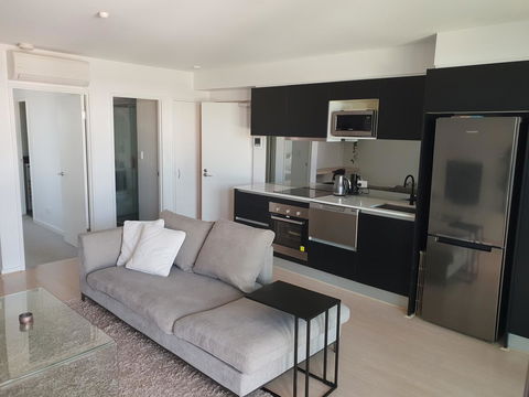 Modern Northbridge Apartment - Mackay Tourism 1