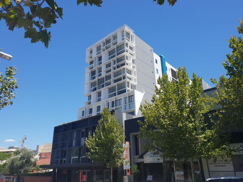 Modern Northbridge Apartment - Mackay Tourism 10