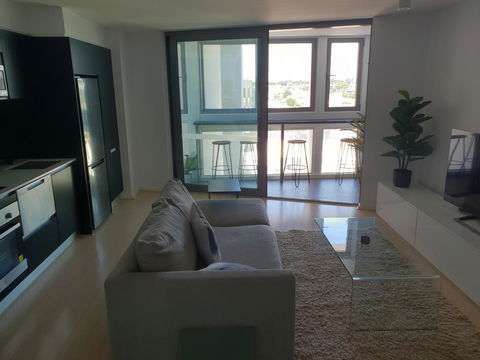 Modern Northbridge Apartment - Mackay Tourism 3