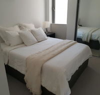 Modern Northbridge Apartment - Mackay Tourism