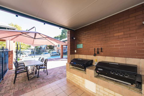 Subiaco Village - 34 - Mackay Tourism 16