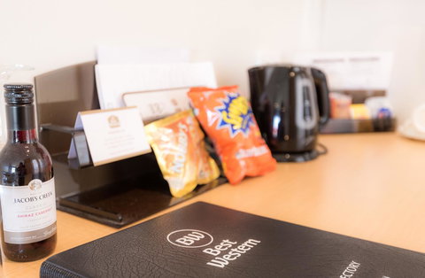 Hospitality Carnarvon, SureStay Collection By Best Western - Mackay Tourism 21