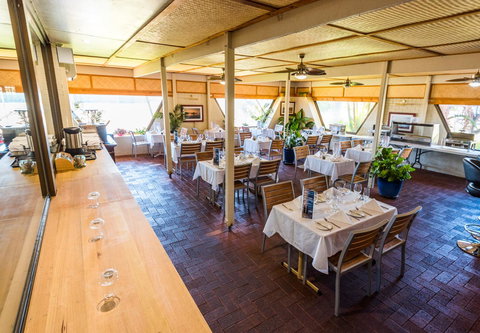 Hospitality Carnarvon, SureStay Collection By Best Western - Mackay Tourism 20