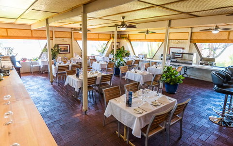 Hospitality Carnarvon, SureStay Collection By Best Western - Mackay Tourism 13