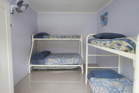 Lancelin Lodge - Mackay Tourism 38
