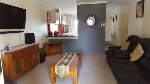 Kalbarri Murchison View Apartments - Mackay Tourism 31
