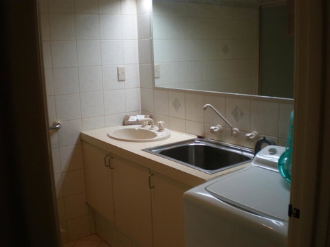 Kalbarri Murchison View Apartments - Mackay Tourism 21