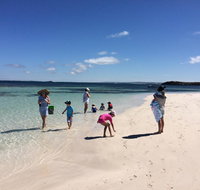 Acaciabnb - Mackay Tourism