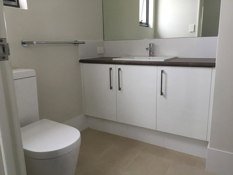 Apartment In Queens Park - Mackay Tourism 4