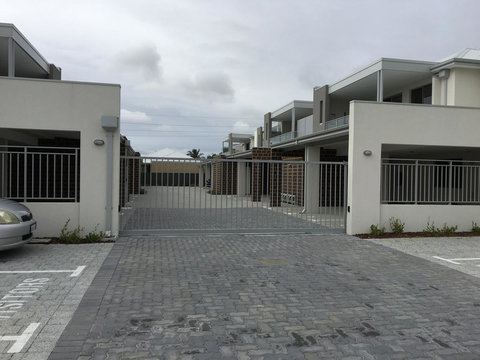 Apartment In Queens Park - Mackay Tourism 5