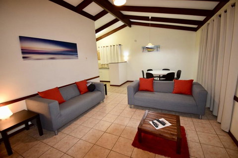 Wildsights Villas - Mackay Tourism 2