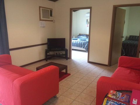 Wildsights Villas - Mackay Tourism 24