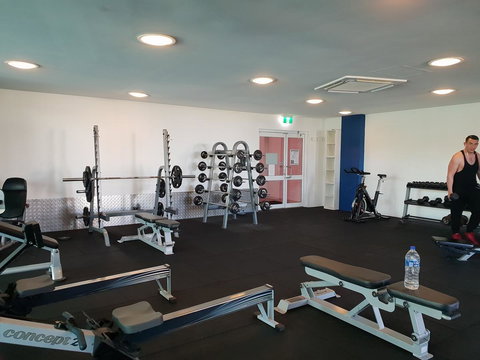 Scarborough - Oceanview 2 Bed, 2 Bathroom Apartment - Mackay Tourism 7