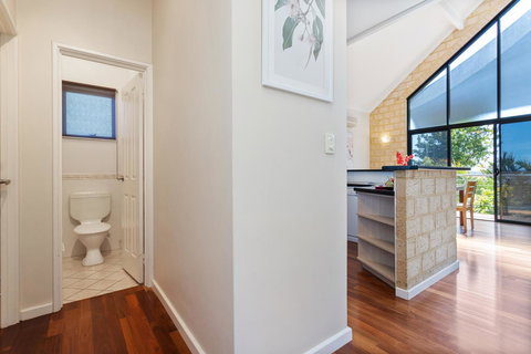 Swanview Ardross Shortstays - Mackay Tourism 9