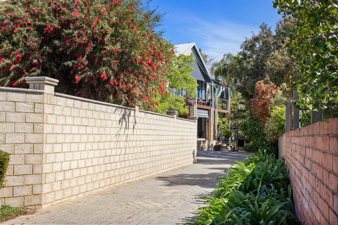 Swanview Ardross Shortstays - Mackay Tourism 24