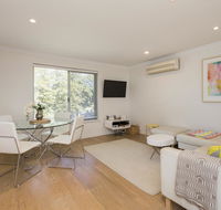 Cottesloe Beach Pines Apartment - Mackay Tourism