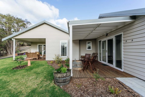 Stablebase - Mackay Tourism 4