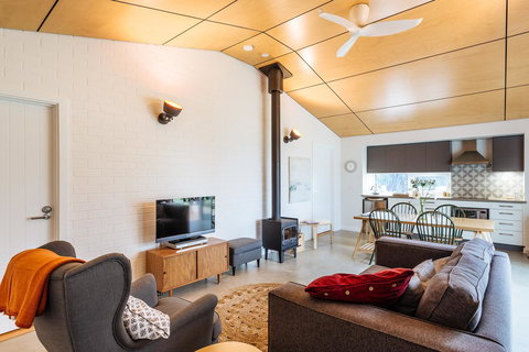 Stablebase - Mackay Tourism 15