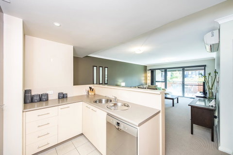 Subiaco Emporium Apartment - Mackay Tourism 14