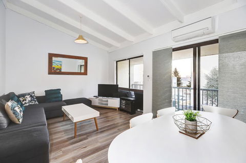 West Beach Lagoon 221 - Stylish Apartment! - Mackay Tourism 10
