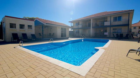 Pinnacles Edge Resort - Mackay Tourism 5