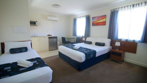 Pinnacles Edge Resort - Mackay Tourism 21