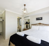 Scarborough Villa On Duke - Mackay Tourism