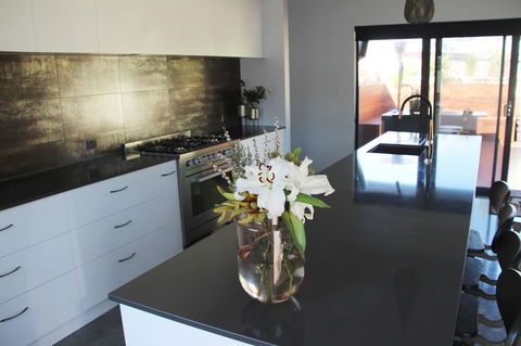 Bayside Luxury Escape Busselton - Mackay Tourism 26