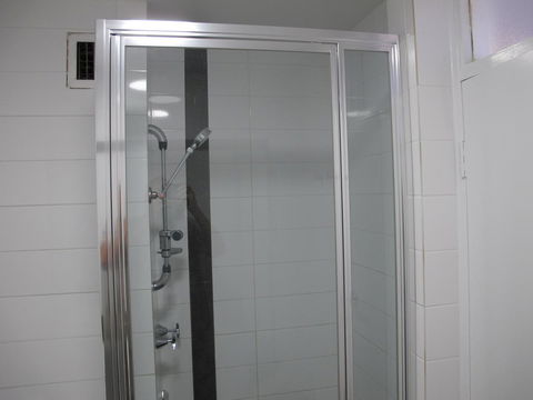 Studio 204 With Harbour, Ocean And Sunset Views From The Balcony - Mackay Tourism 23