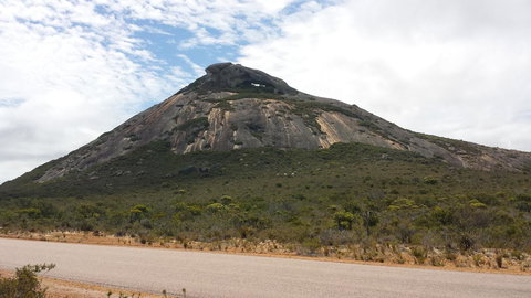 Esperance YHA - Mackay Tourism 33