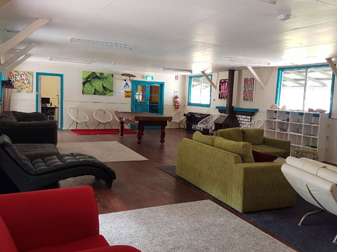 Esperance YHA - Mackay Tourism 11