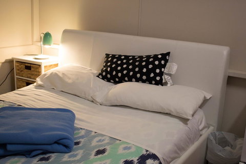 Esperance YHA - Mackay Tourism 9