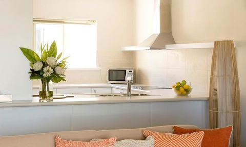 The Marina Hotel - Mindarie - Mackay Tourism 19