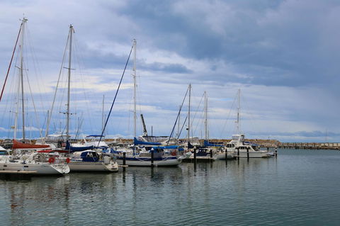 The Marina Hotel - Mindarie - Mackay Tourism 14
