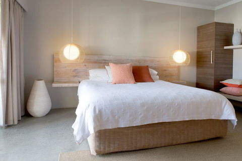 The Marina Hotel - Mindarie - Mackay Tourism 20