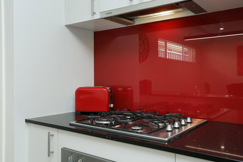 Perth Comfy Stays - Mackay Tourism 16