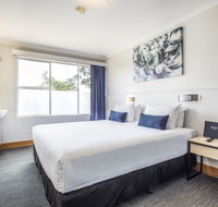 Nightcap at Carlyle Hotel - Mackay Tourism