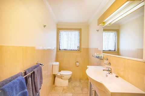 Queechy Motel - Mackay Tourism 37